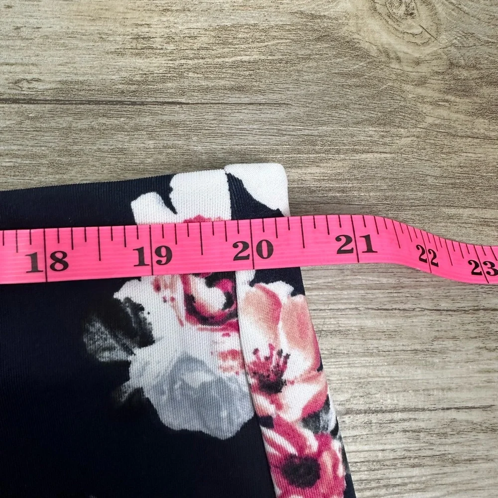 Lane Bryant Floral Pull On Elastic Skirt Size 20